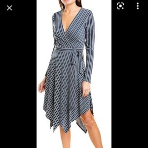 BCBGMAXAZRIAWomen's Wrap Dress